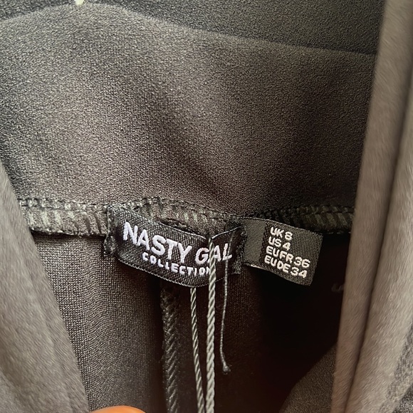 NWT Nasty Gal ‘Deep On Dancing’ Black Midi Dress - Picture 5 of 6